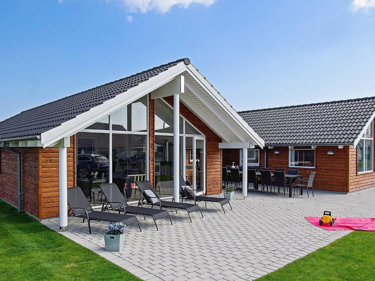 12 Person Holiday Home In Hasselberg Kappeln Ruang foto